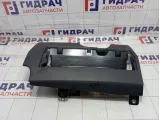 Накладка торпедо нижняя левая Land Rover Freelander 2 LR017048