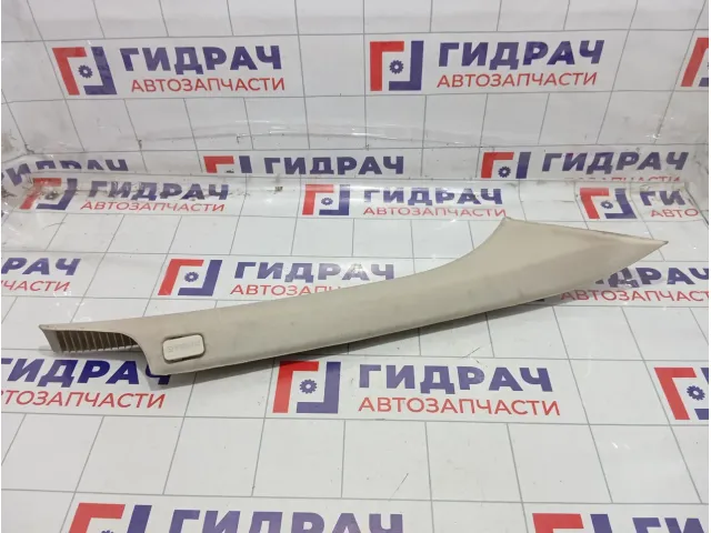 Обшивка стойки передней правой верхняя Land Rover Freelander 2 LR007929