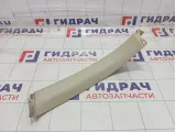 Обшивка двери багажника правая Land Rover Freelander 2 LR009717