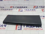 Обшивка стойки средней левой нижняя Land Rover Freelander 2 LR001745