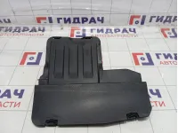 Крышка аккумулятора Land Rover Freelander 2 LR013334