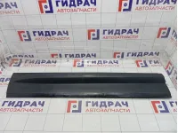 Накладка двери передней левой Land Rover Freelander 2 LR001669