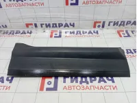 Накладка двери задней правой Land Rover Freelander 2 LR001672