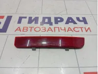 Отражатель в бампер задний правый Land Rover Freelander 2 LR006348