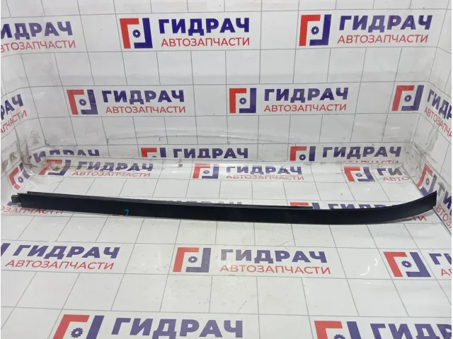 Молдинг крыши передний левый Land Rover Freelander 2 LR006460