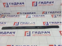 Молдинг крыши задний левый Land Rover Freelander 2 LR001656