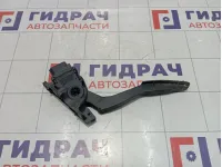 Педаль газа Land Rover Freelander 2 LR007637