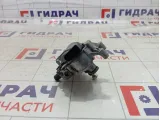 Моторчик стеклоочистителя передний Land Rover Freelander 2 LR002254