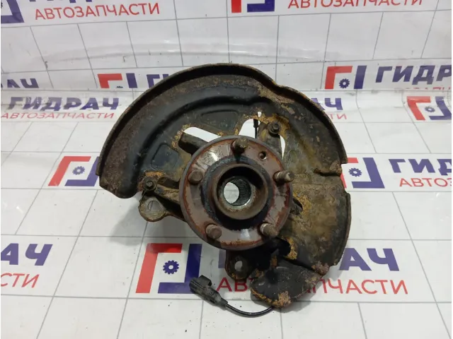 Кулак поворотный передний левый Land Rover Freelander 2 LR006859