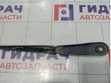 Поводок стеклоочистителя передний правый Land Rover Freelander 2 LR002246