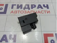Активатор замка крышки бензобака Land Rover Freelander 2 LR006363