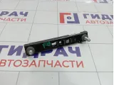 Механизм регулировки ремня безопасности Land Rover Range Rover (L322) LR009123