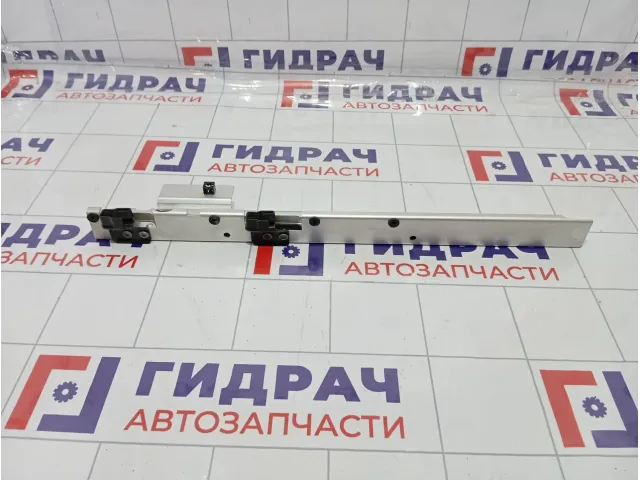 Кронштейн багажника левый Land Rover Range Rover (L322) EPE500530MAC