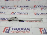 Кронштейн багажника левый Land Rover Range Rover (L322) EPE500530MAC