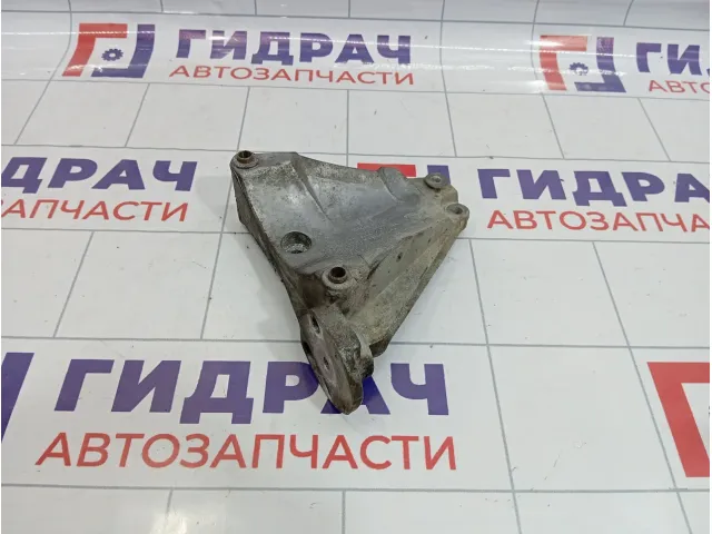 Кронштейн кондиционера Land Rover Range Rover (L322) YLU500260