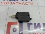 Активатор замка крышки бензобака Land Rover Range Rover (L322) FSG000020