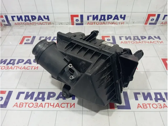 Корпус воздушного фильтра Range Rover Evoque LR024310
