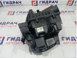 Корпус воздушного фильтра Range Rover Evoque LR024310
