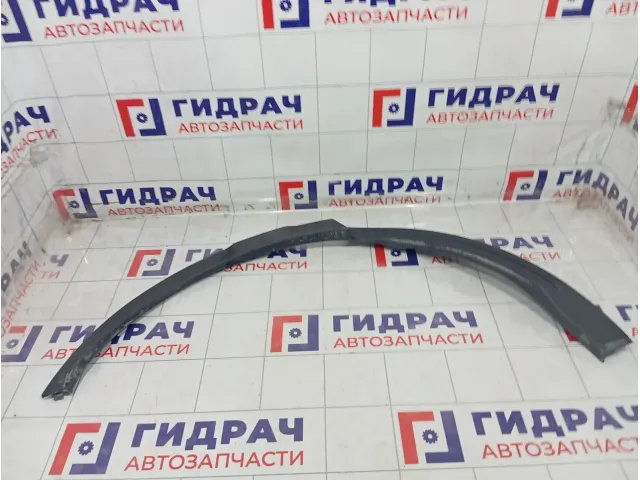 Накладка крыла заднего правого Range Rover Evoque LR035116