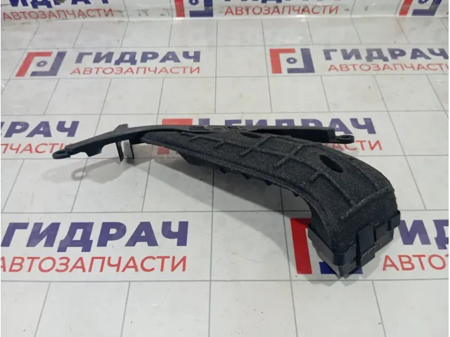 Воздухозаборник Range Rover Evoque LR024311