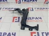 Кронштейн бампера задний левый Range Rover Evoque LR026331