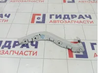 Кронштейн бампера задний правый Range Rover Evoque LR035104