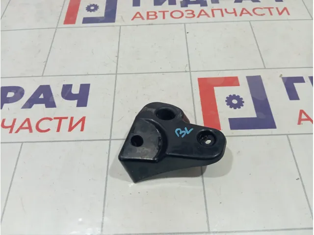 Кронштейн бампера задний левый Range Rover Evoque LR026333