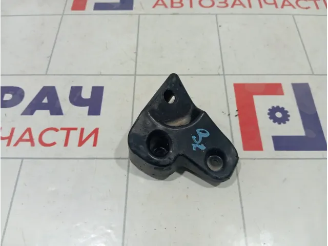 Кронштейн бампера задний правый Range Rover Evoque LR026332