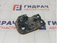 Кронштейн балки передний левый Range Rover Evoque LR027573