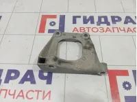 Кронштейн редуктора Range Rover Evoque LR024734