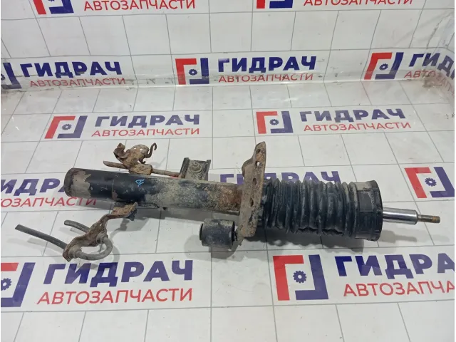 Амортизатор задний левый Range Rover Evoque LR024438