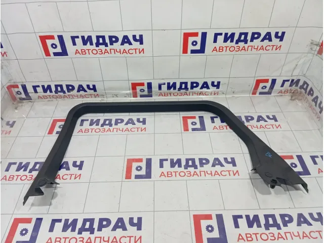 Накладка двери задней правой Range Rover Evoque LR027230