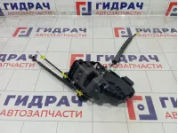 Замок двери передней левой Range Rover Evoque LR011277