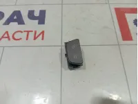 Кнопка центрального замка передняя правая Range Rover Evoque LR025905