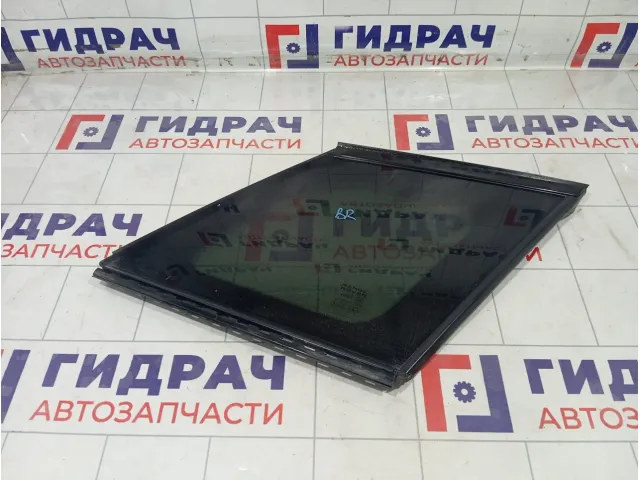 Стекло кузовное глухое (форточка) заднее правое Range Rover Evoque LR027371