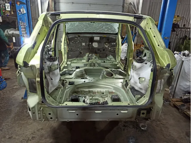 Панель задняя Range Rover Evoque