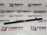 Кронштейн радиатора верхний Range Rover Evoque LR028303