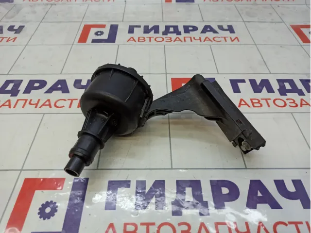 Патрубок воздушного фильтра Range Rover Evoque LR025081