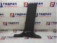 Обшивка стойки средней правой нижняя Range Rover Evoque LR025470