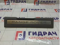 Накладка порога внутренняя передняя правая Range Rover Evoque LR033314
