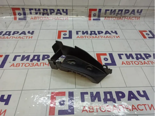 Накладка ремня безопасности задняя левая Range Rover Evoque LR041458