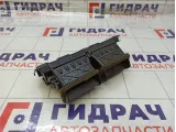 Дефлектор воздушный центральный Range Rover Evoque LR025762