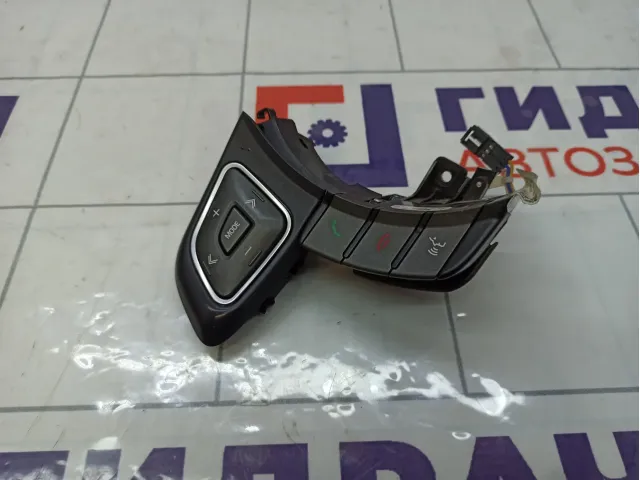 Блок кнопок в рулевое колесо Range Rover Evoque LR028400