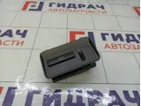 Кнопка открывания багажника Range Rover Evoque LR025942