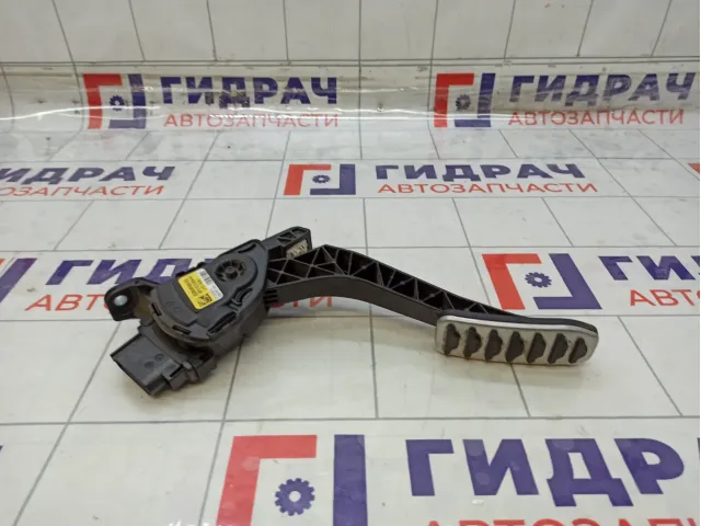 Педаль газа Range Rover Evoque LR027136
