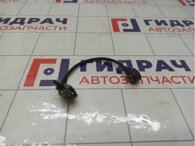 Датчик детонации Range Rover Evoque LR025005