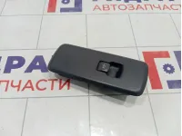 Кнопка стеклоподъемника Land Rover Range Rover Sport LR013904
