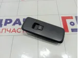 Кнопка стеклоподъемника Land Rover Range Rover Sport LR013904