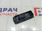 Кнопка стеклоподъемника Land Rover Range Rover Sport LR013904