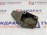 Кронштейн двигателя Land Rover Range Rover Sport AH226061AA